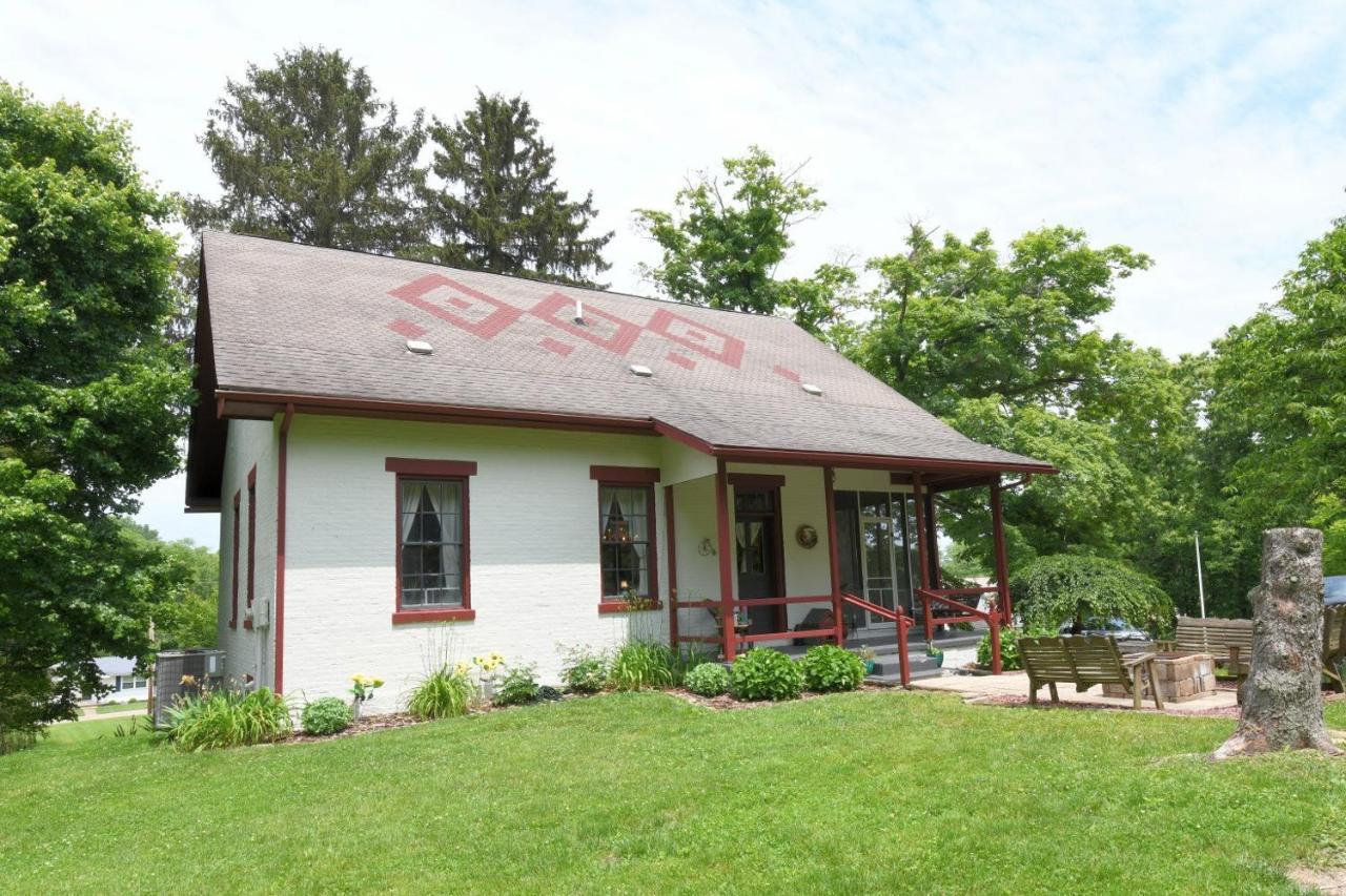 The Pines Of Dresden Bed and Breakfast Exteriör bild