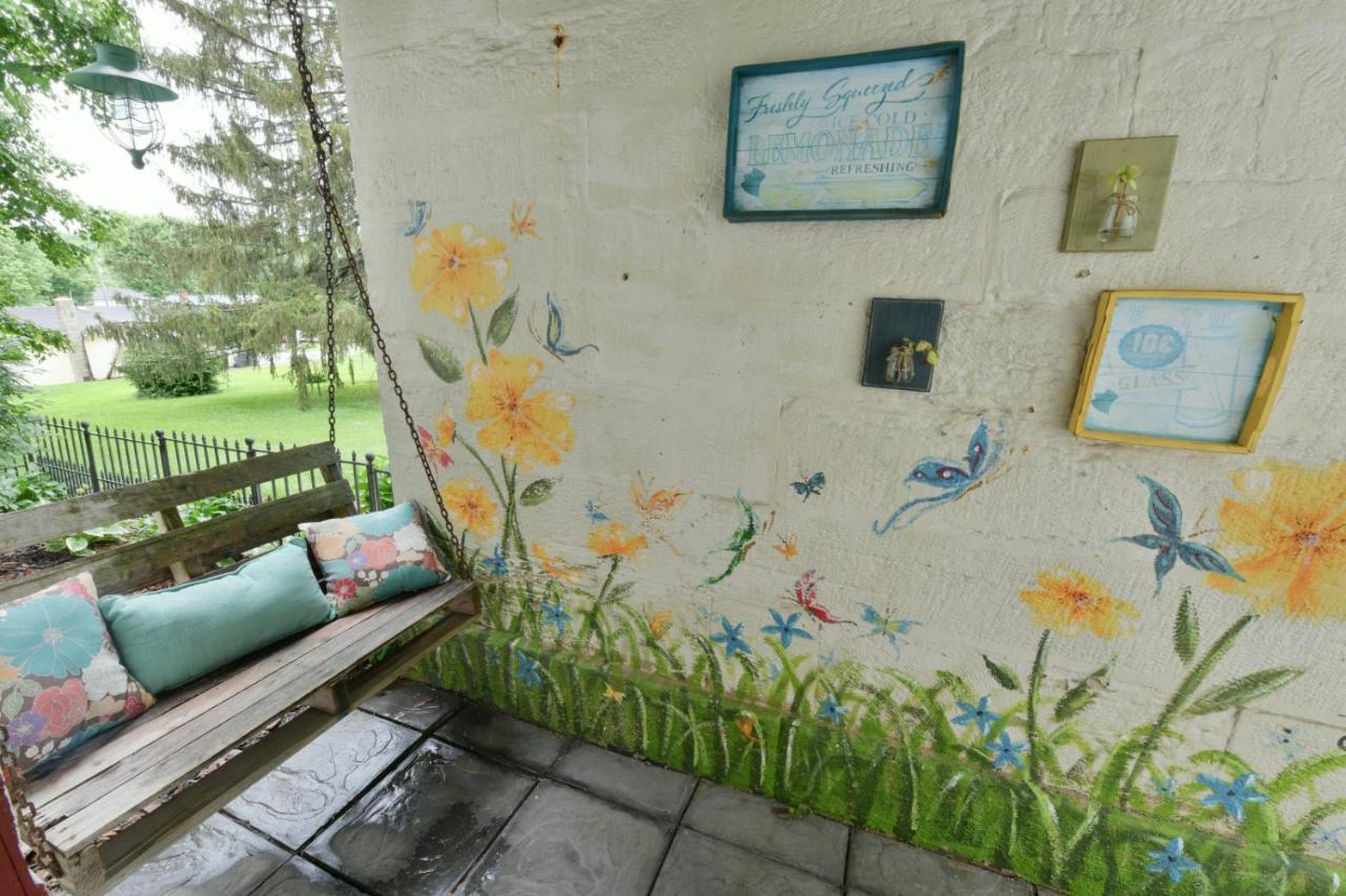 The Pines Of Dresden Bed and Breakfast Exteriör bild