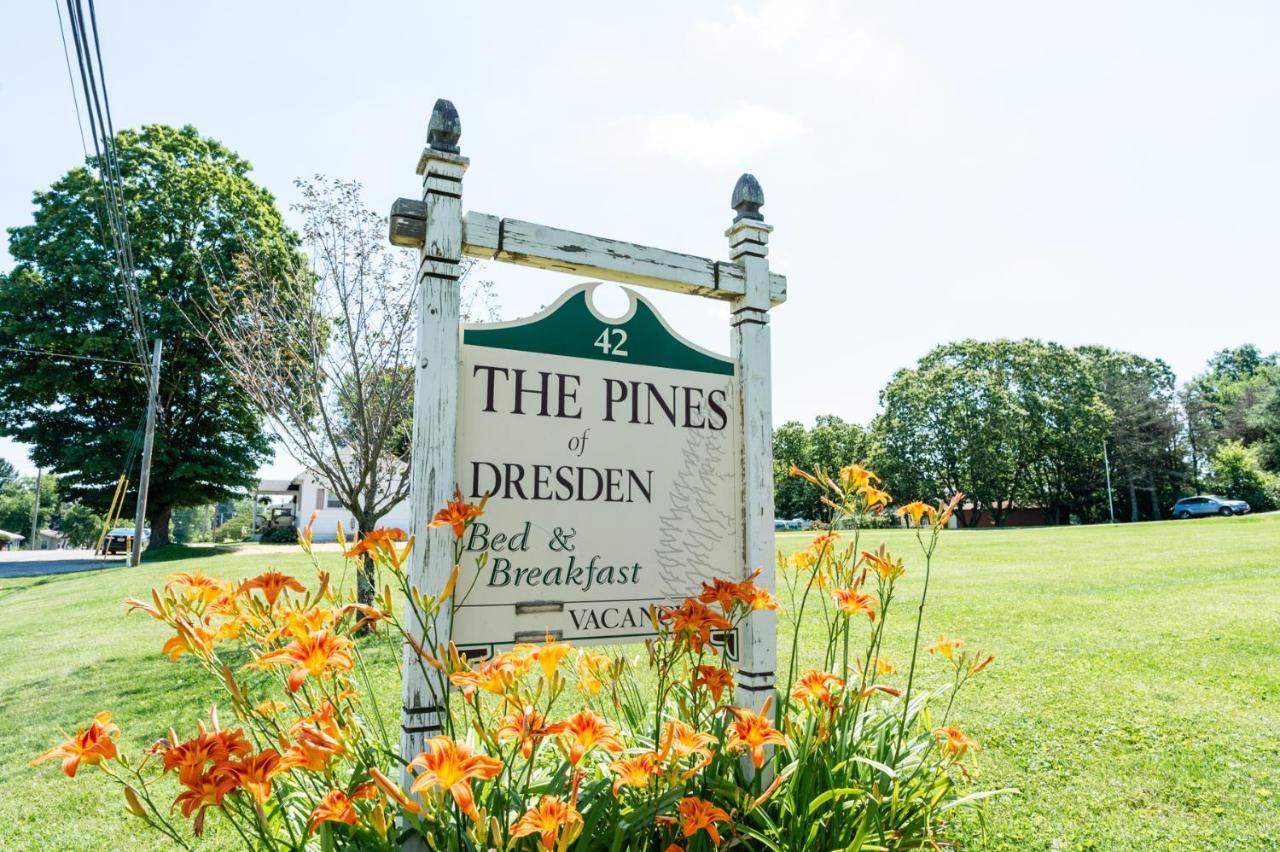 The Pines Of Dresden Bed and Breakfast Exteriör bild